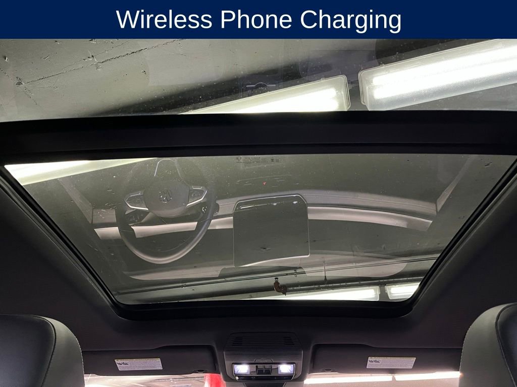 Used 2025 Volkswagen Tiguan SE R-Line image 9