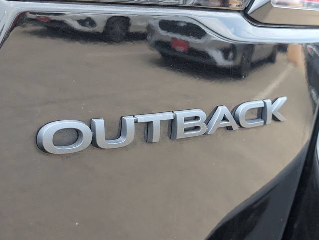 Used 2025 Subaru Outback Onyx Edition AWD/4WD image 14
