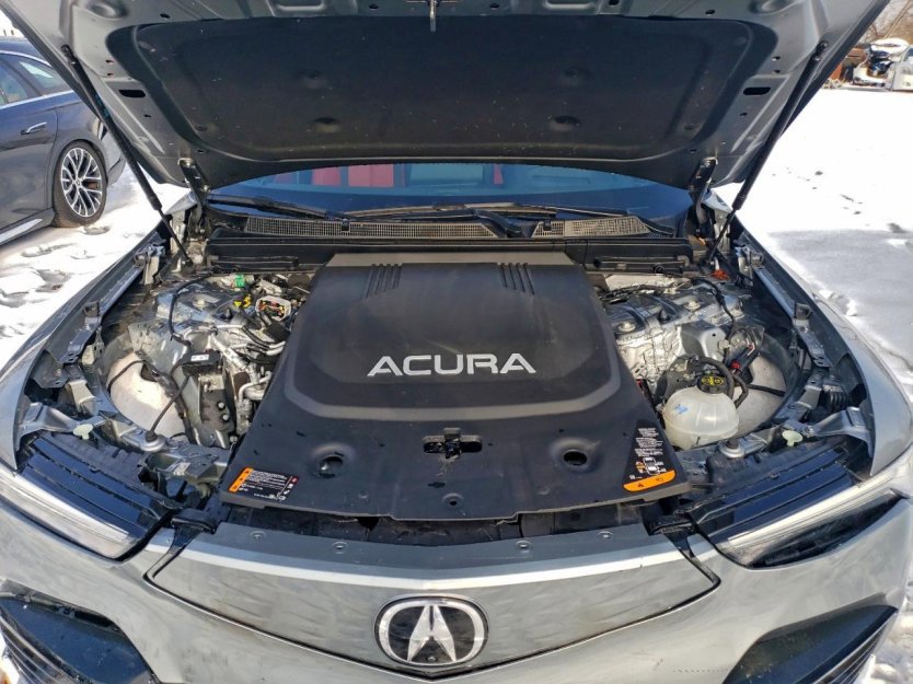 Used 2024 Acura ZDX Type S image 9