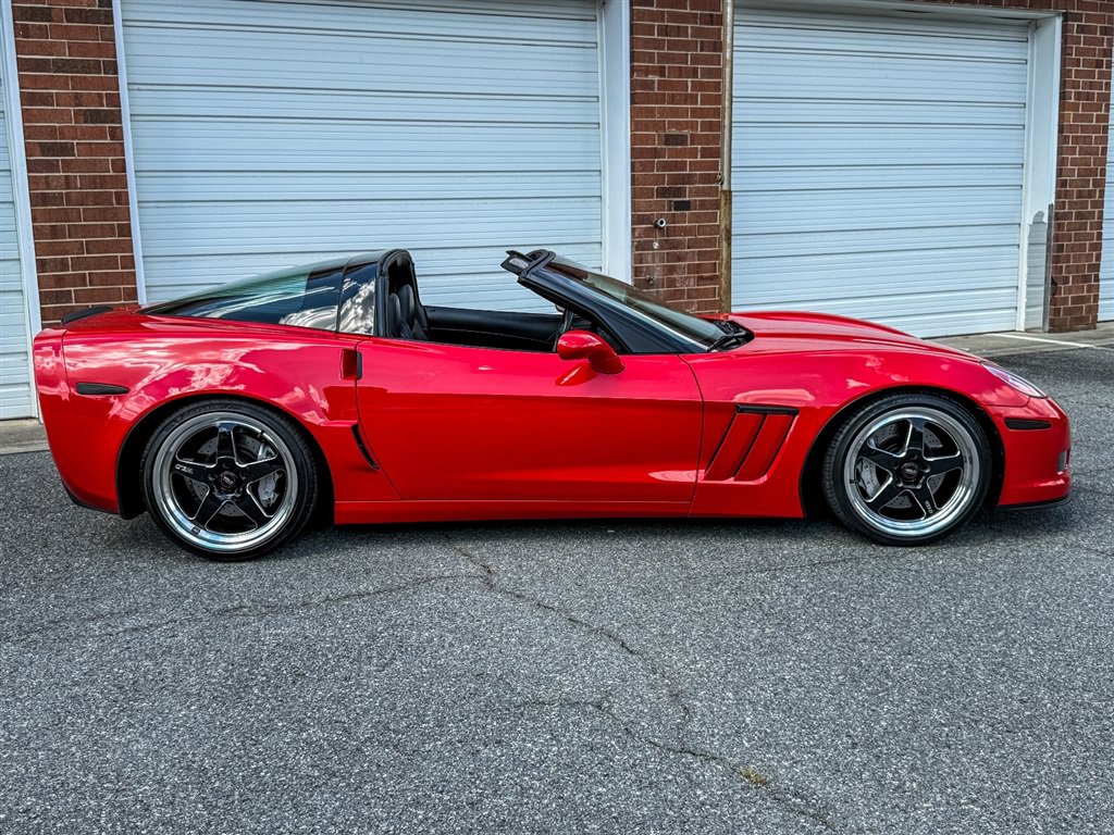 Used 2013 Chevrolet Corvette Grand Sport RWD image 42