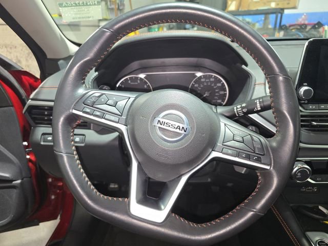 Used 2022 Nissan Altima 2.5 SR image 18