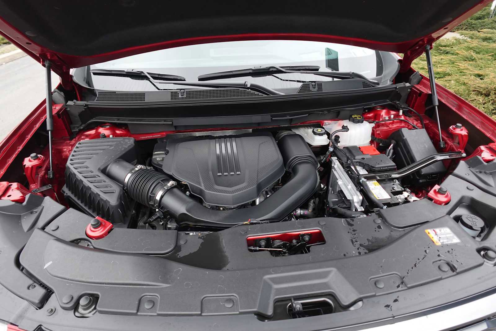 Used 2025 GMC Acadia AT4 w/ Luxury Package image 35