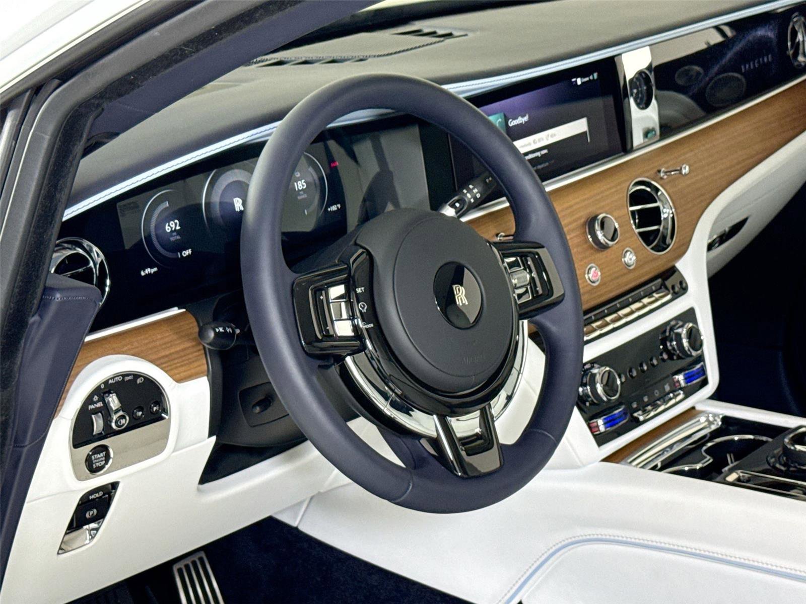 Used 2024 Rolls-Royce Spectre w/ Spectre Launch Package AWD/4WD image 15