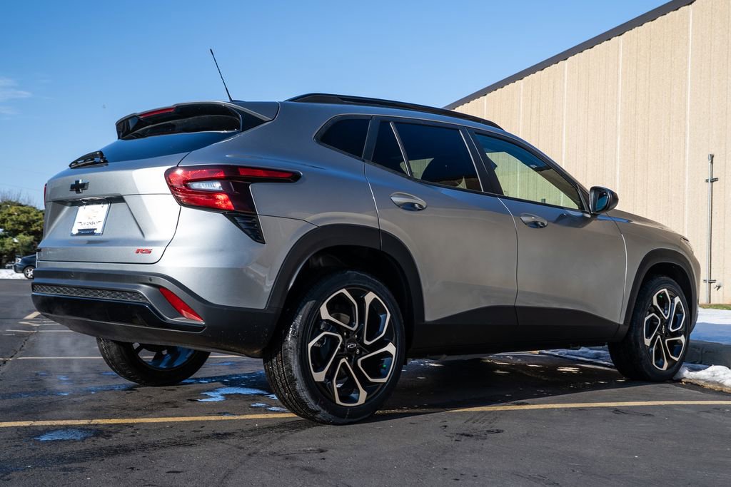 New 2025 Chevrolet Trax RS w/ Driver Confidence Package image 7