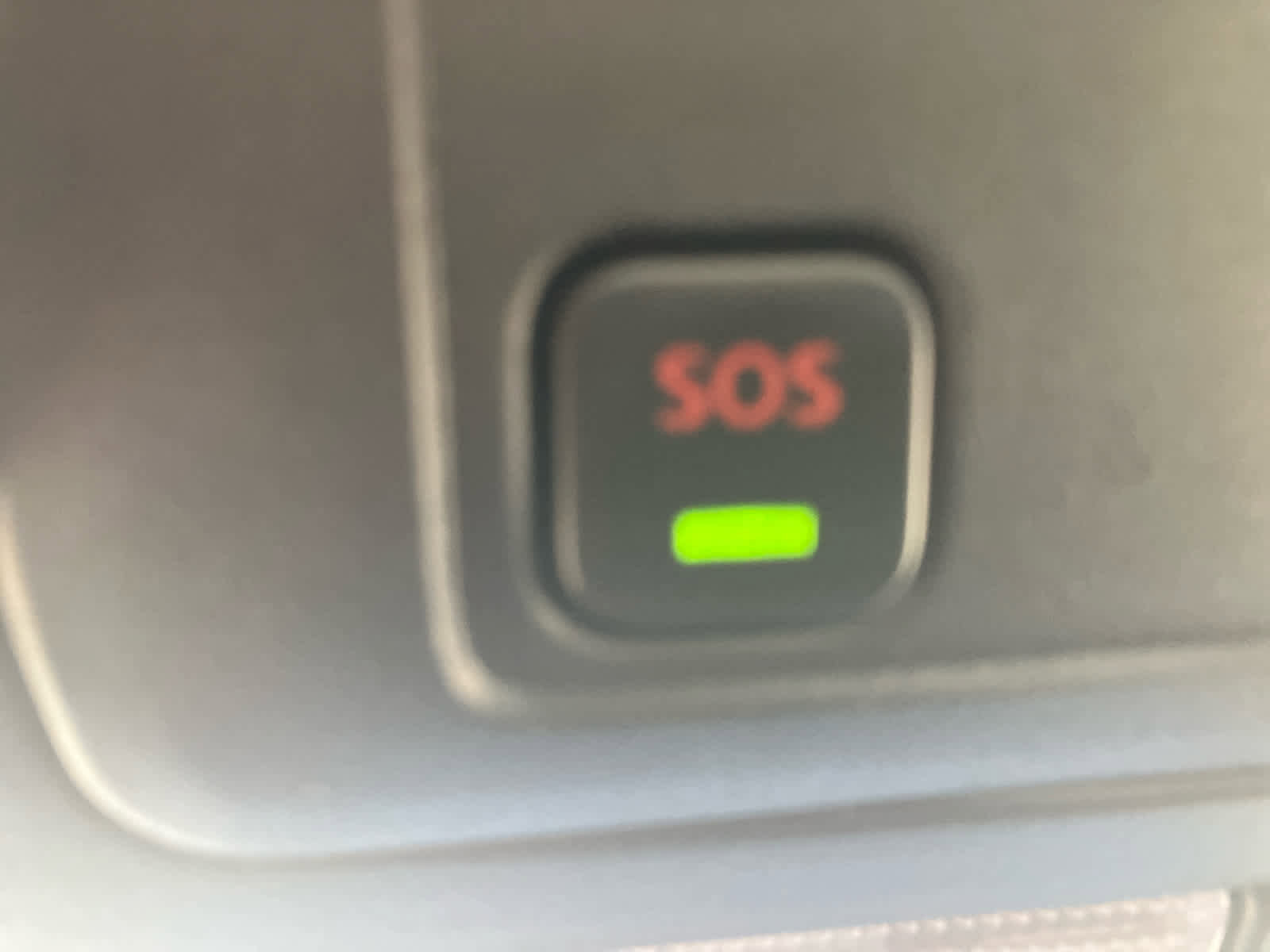 Used 2024 Nissan Titan PRO-4X w/ Pro-4x Convenience Package image 24