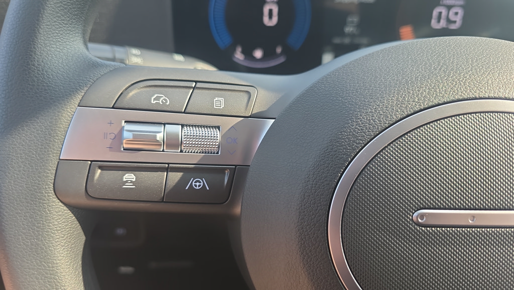 New 2026 Hyundai Kona SE FWD image 22