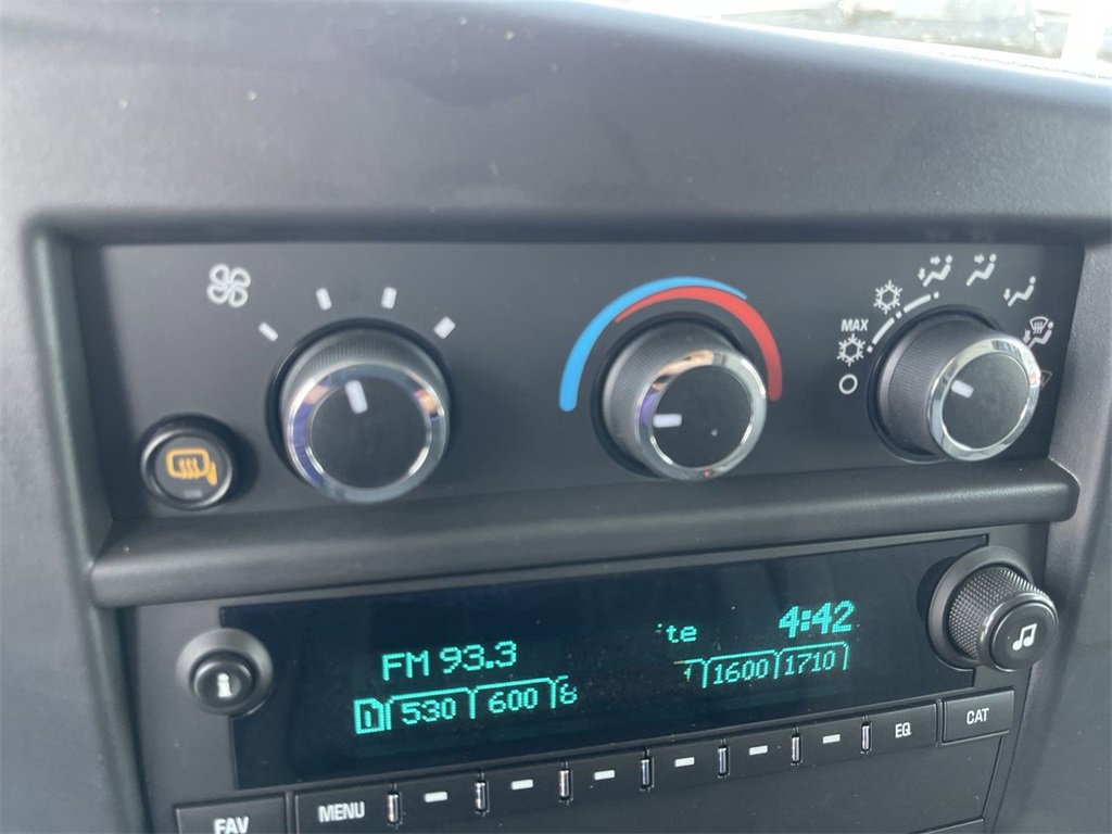 New 2025 Chevrolet Express 3500 Extended w/ Driver Convenience Package image 13