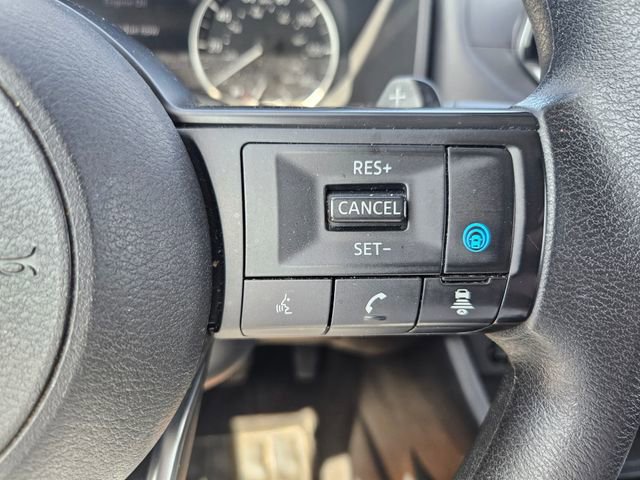 Used 2024 Nissan Rogue SV image 14