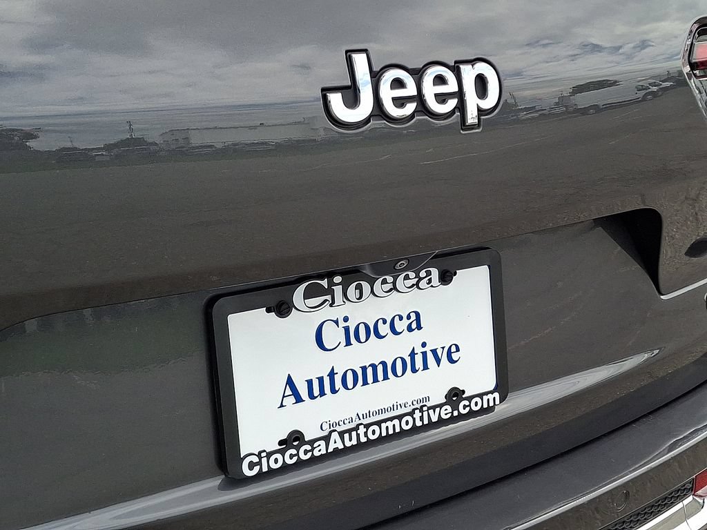 Used 2023 Jeep Grand Cherokee L Overland AWD/4WD image 33