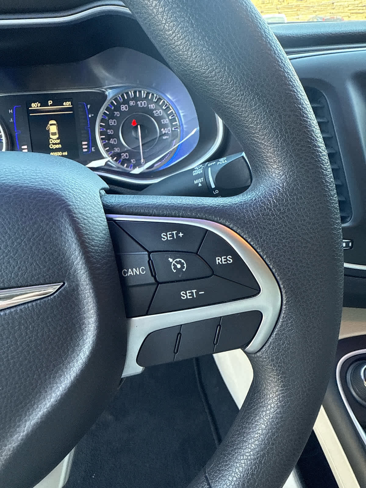 Used 2016 Chrysler 200 Limited image 19