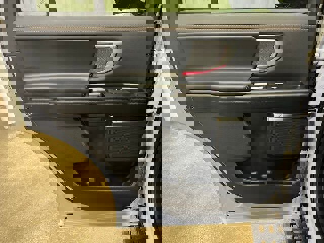 New 2025 Ford Expedition Tremor image 28