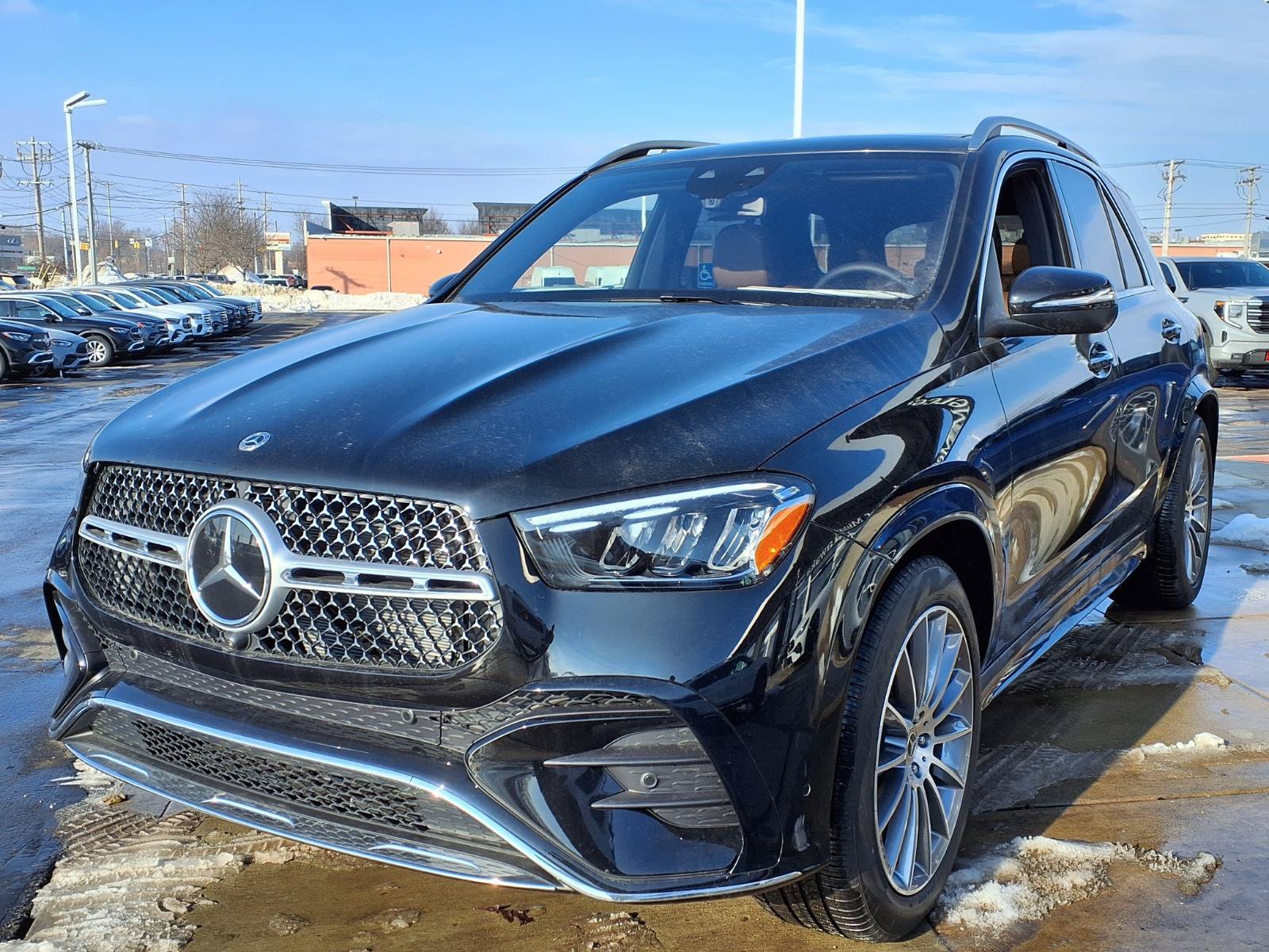 New 2026 Mercedes-Benz GLE 580 4MATIC image 3