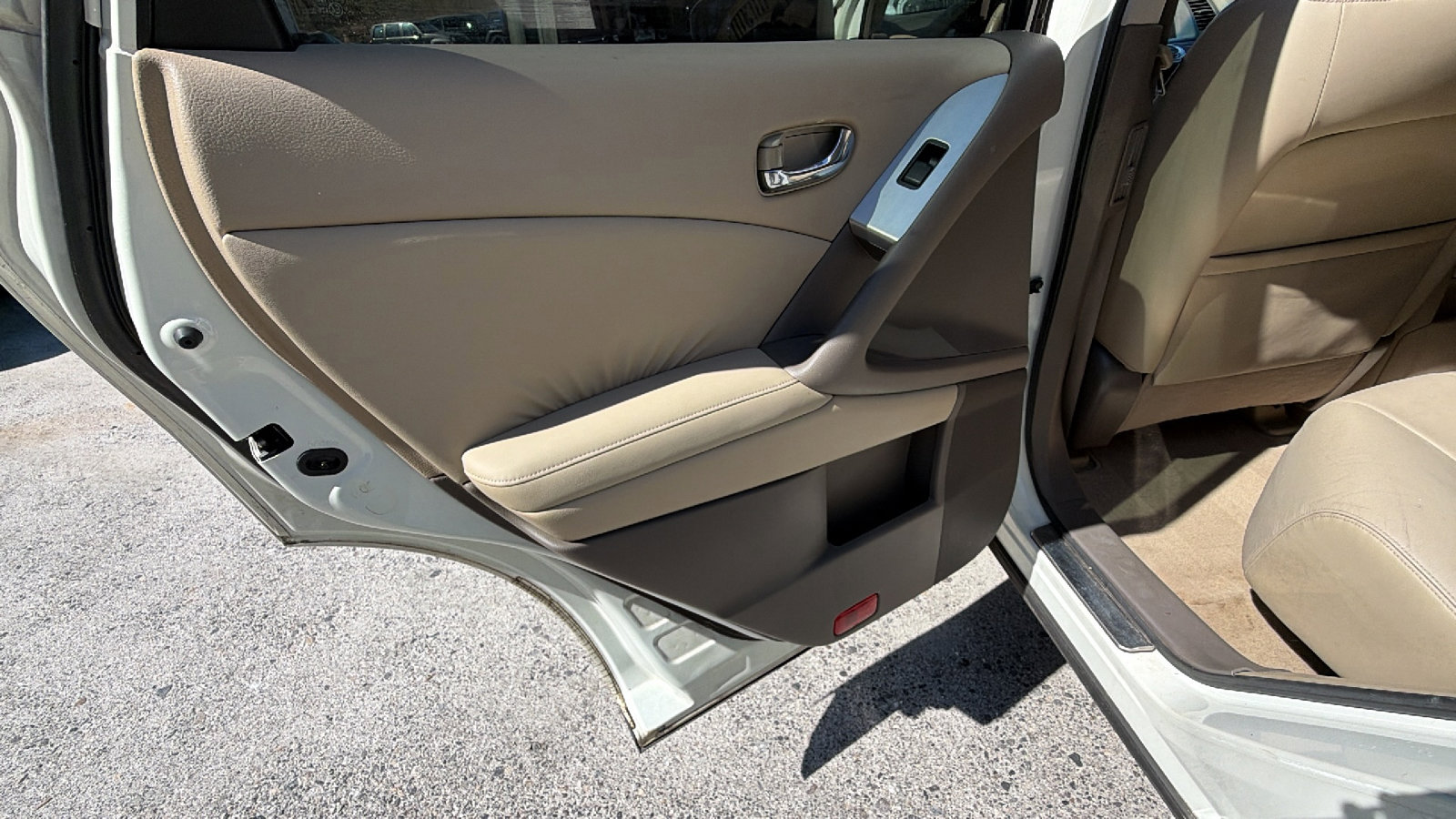 Used 2009 Nissan Murano SL w/ Leather Pkg image 15