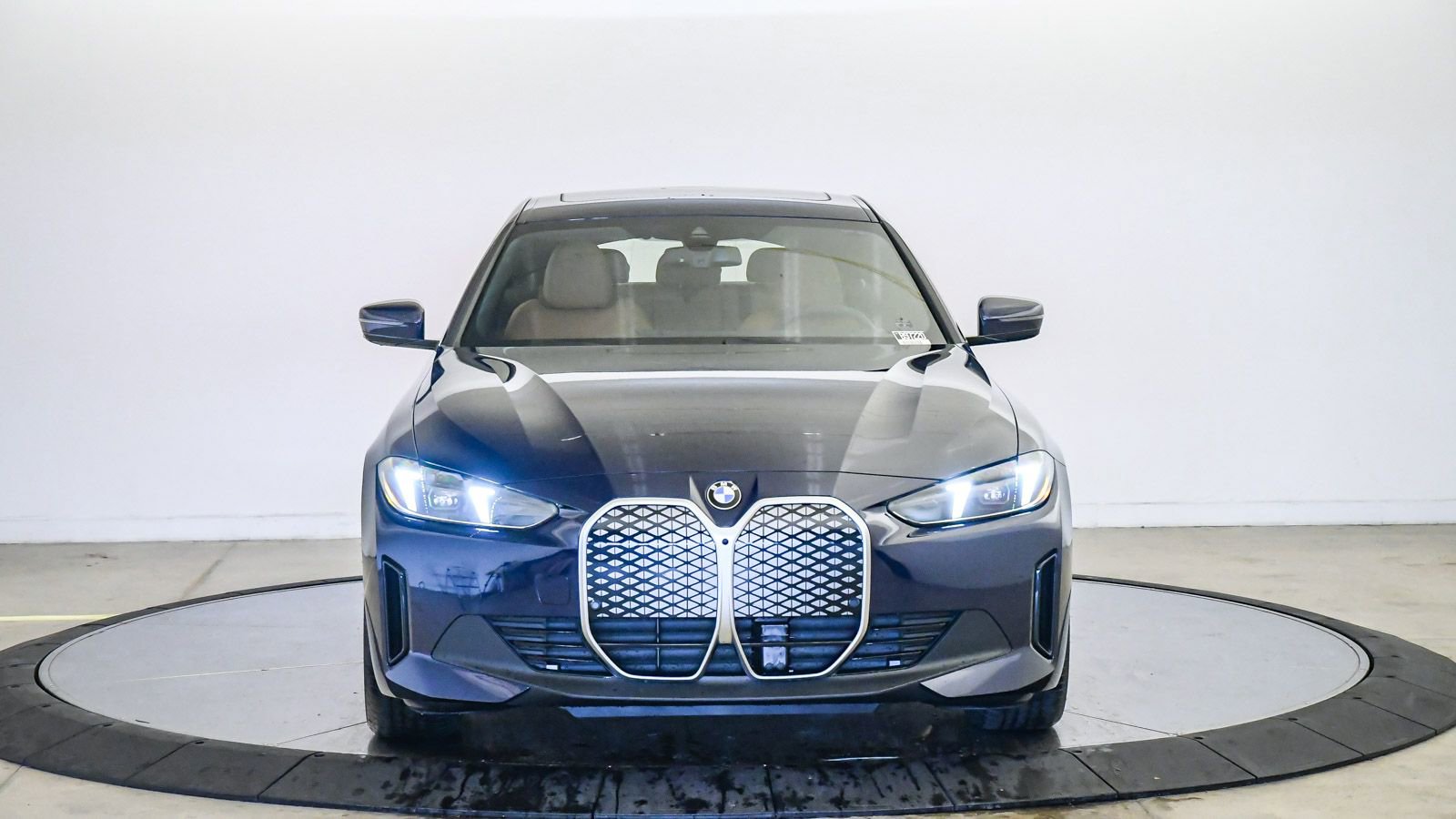 New 2026 BMW i4 xDrive40i w/ Premium Package AWD/4WD image 7