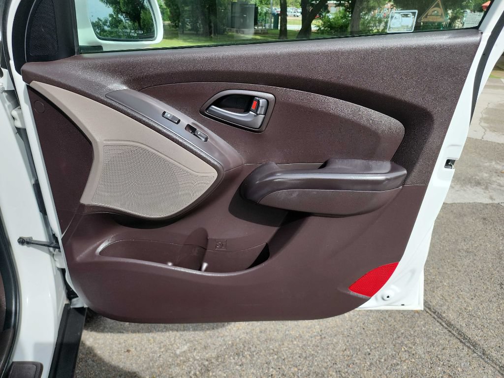 Used 2014 Hyundai Tucson GLS FWD image 27