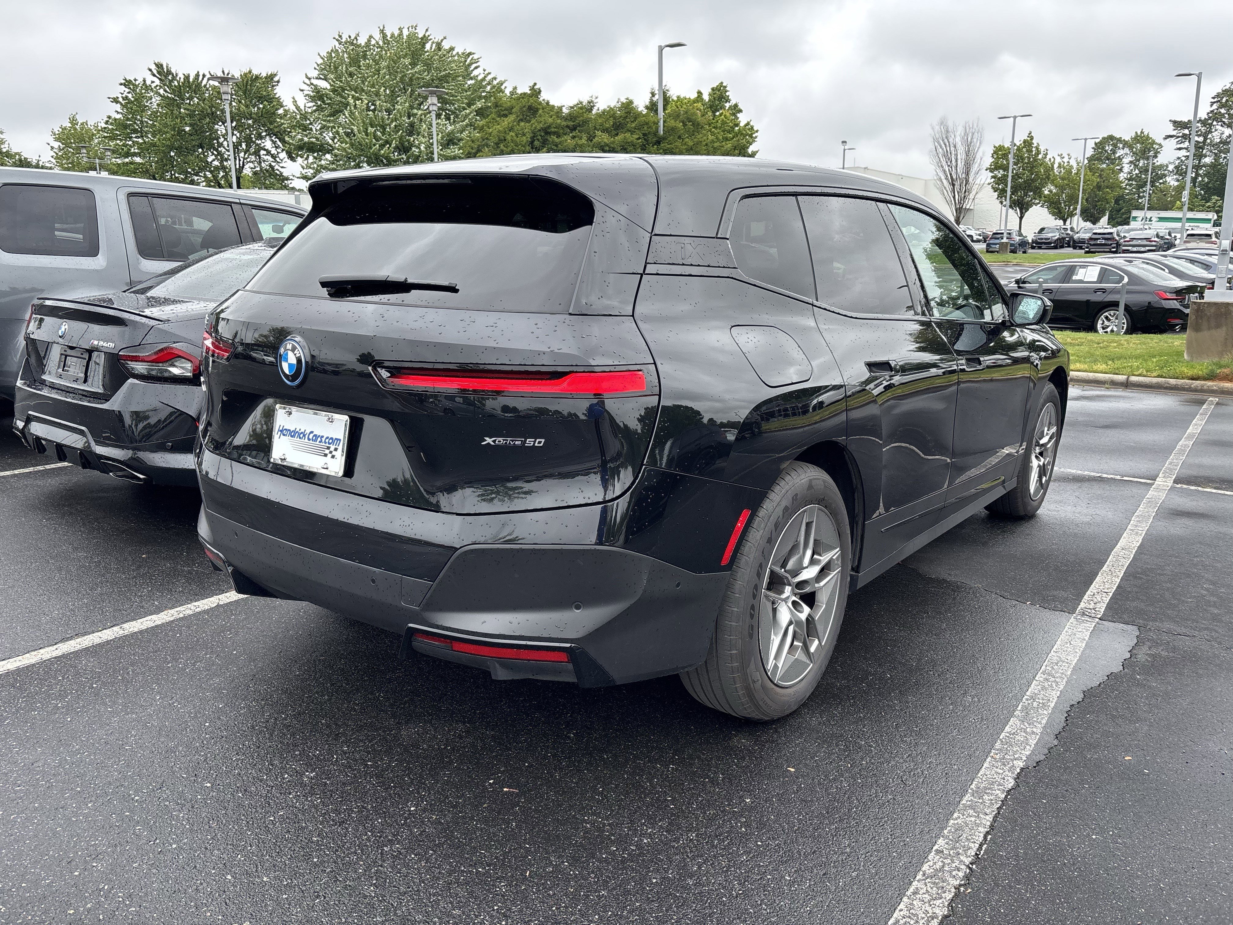 Certified 2023 BMW iX xDrive50 AWD/4WD image 23