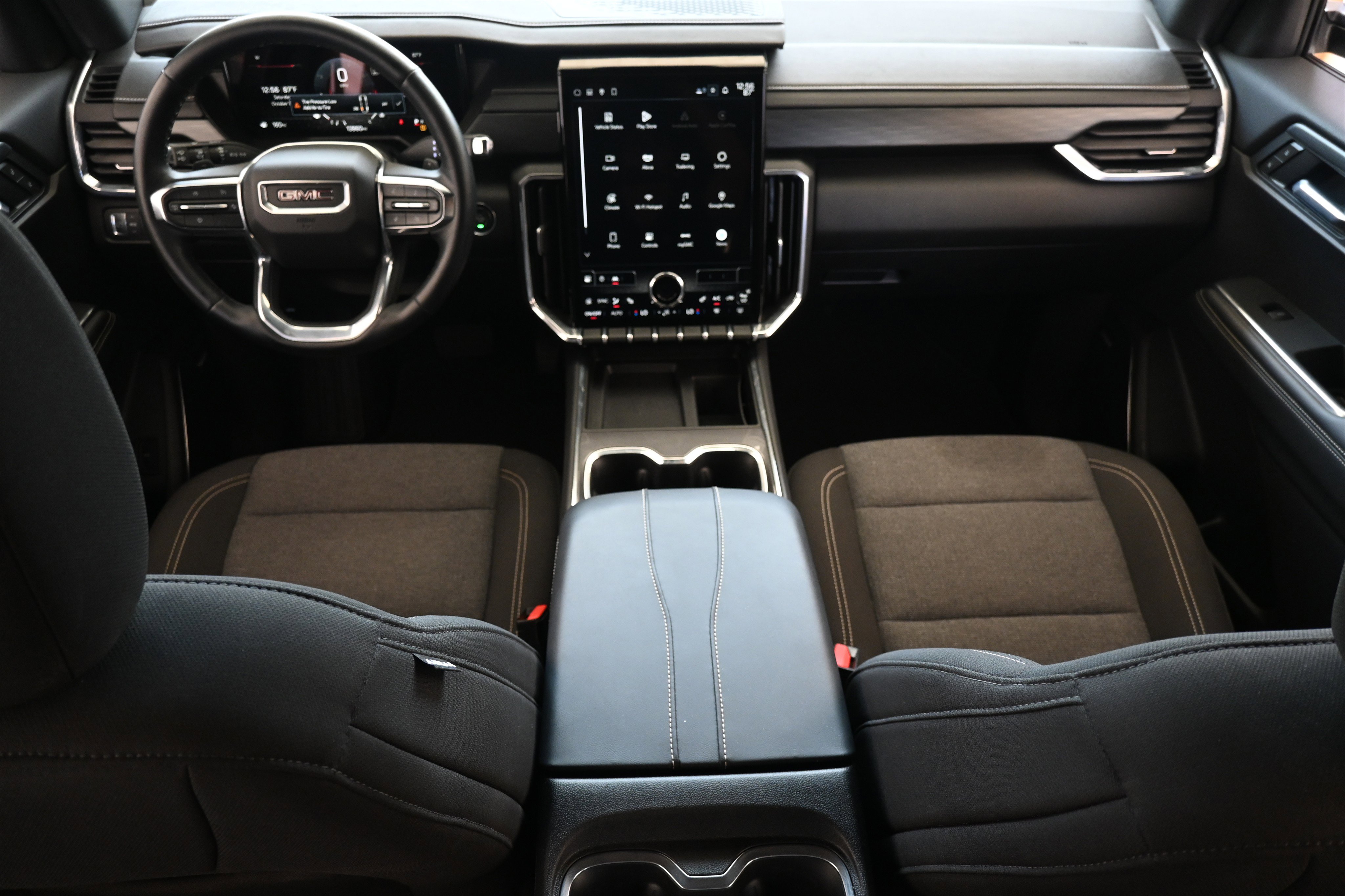 Used 2025 GMC Acadia Elevation image 23
