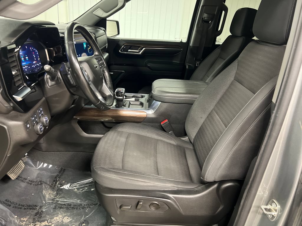 Certified 2024 Chevrolet Silverado 1500 RST w/ All Star Edition Plus AWD/4WD image 13