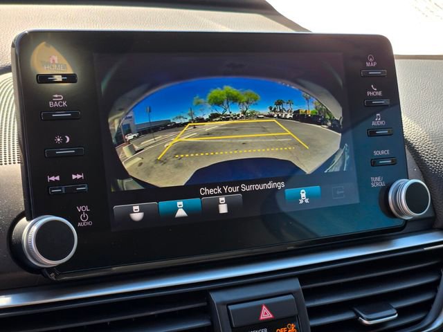 Used 2021 Honda Accord Touring image 31