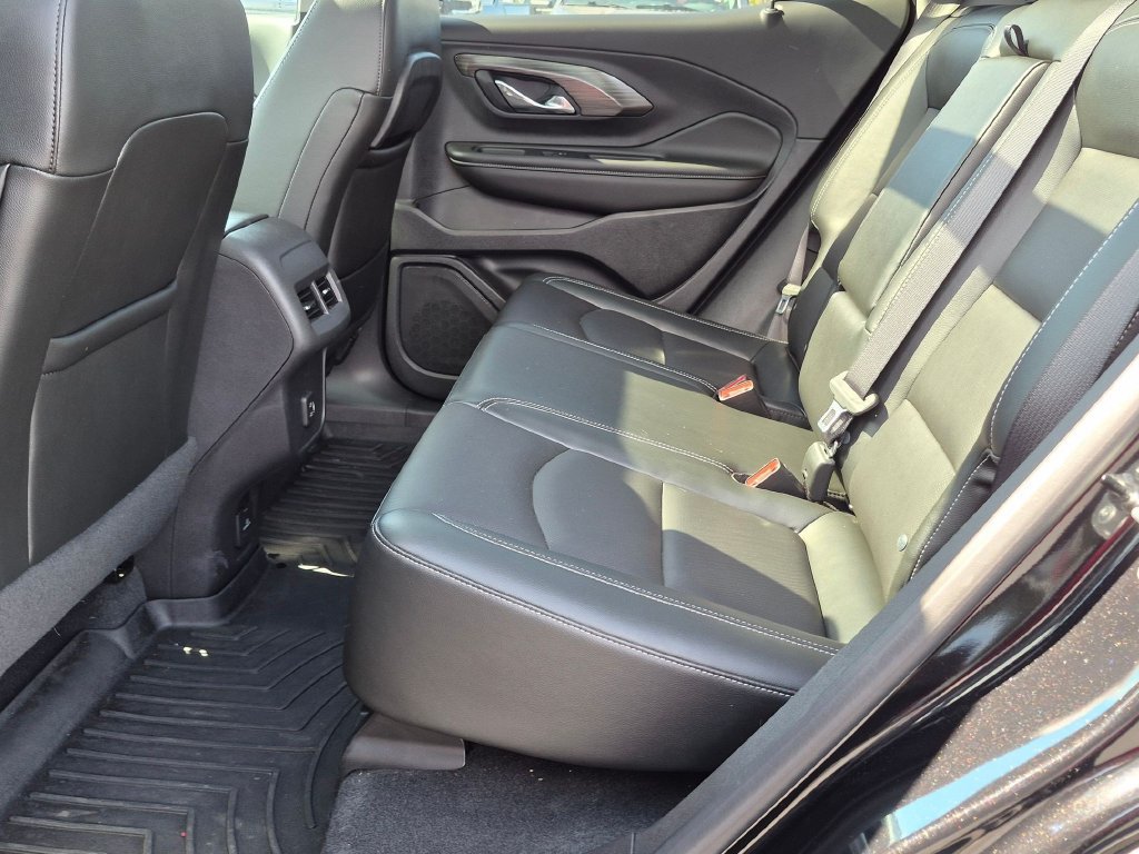 Used 2024 GMC Terrain SLT w/ Infotainment Package II AWD/4WD image 22