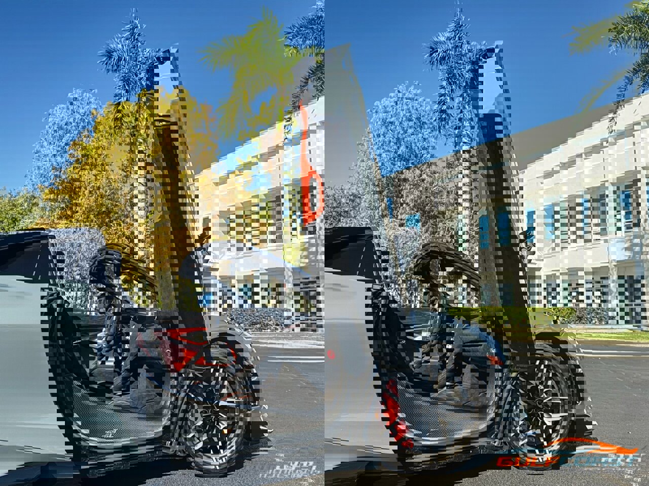 Used 2022 McLaren 765LT image 58