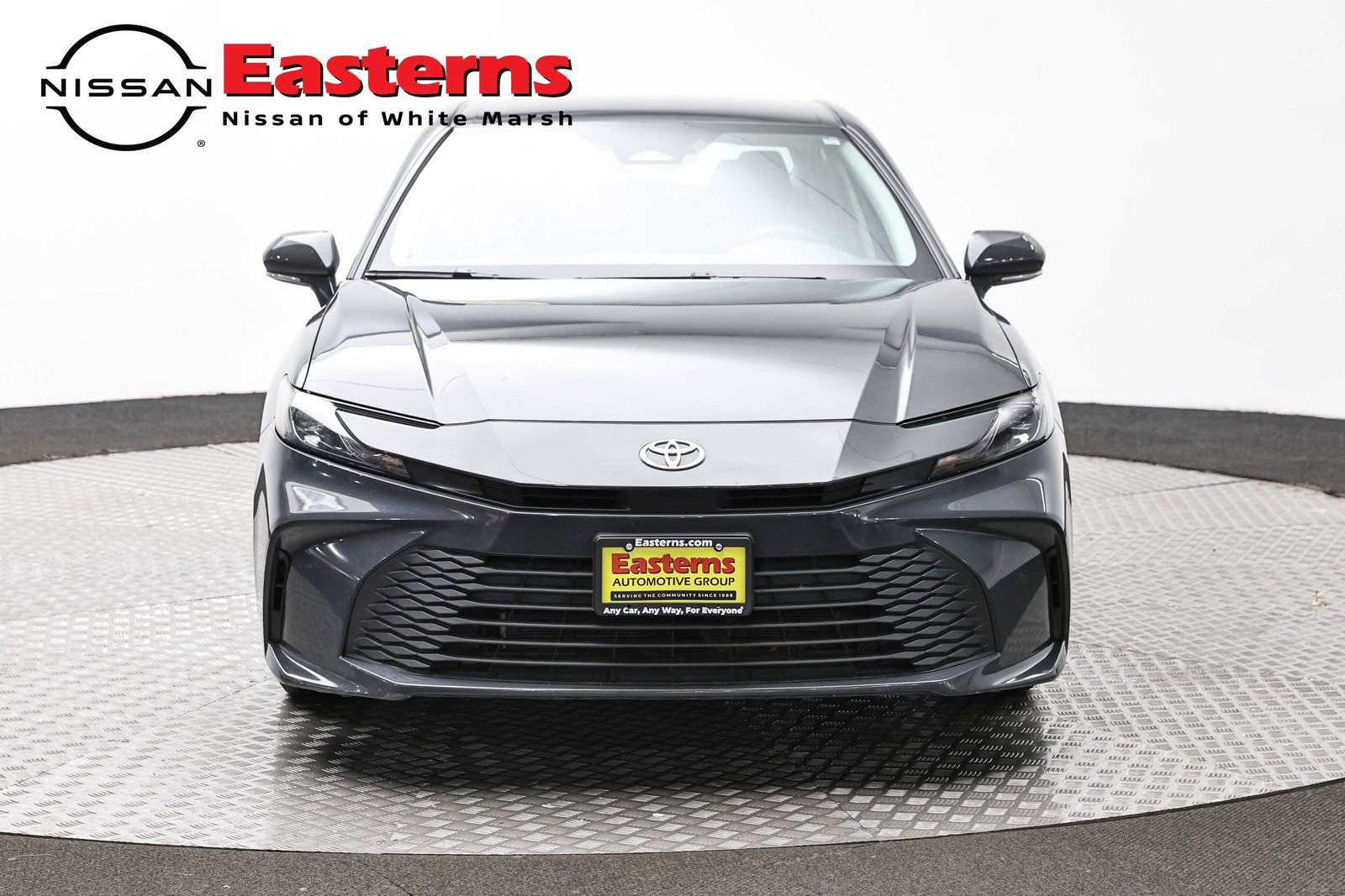 Used 2025 Toyota Camry LE FWD image 2