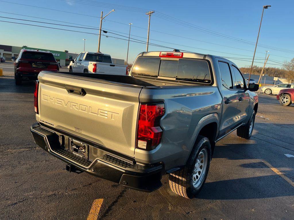 Used 2025 Chevrolet Colorado W/T w/ WT Convenience Package II image 3