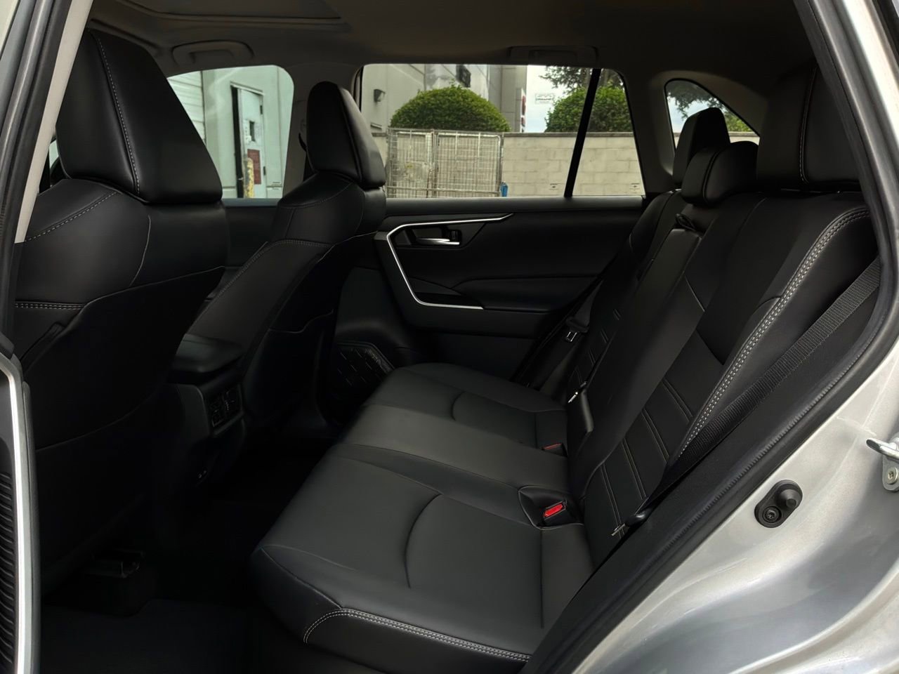 Used 2023 Toyota RAV4 XLE Premium AWD/4WD image 12