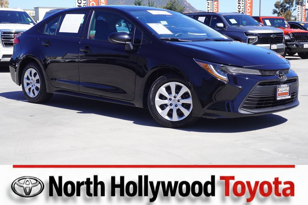 Certified 2024 Toyota Corolla LE FWD image 1