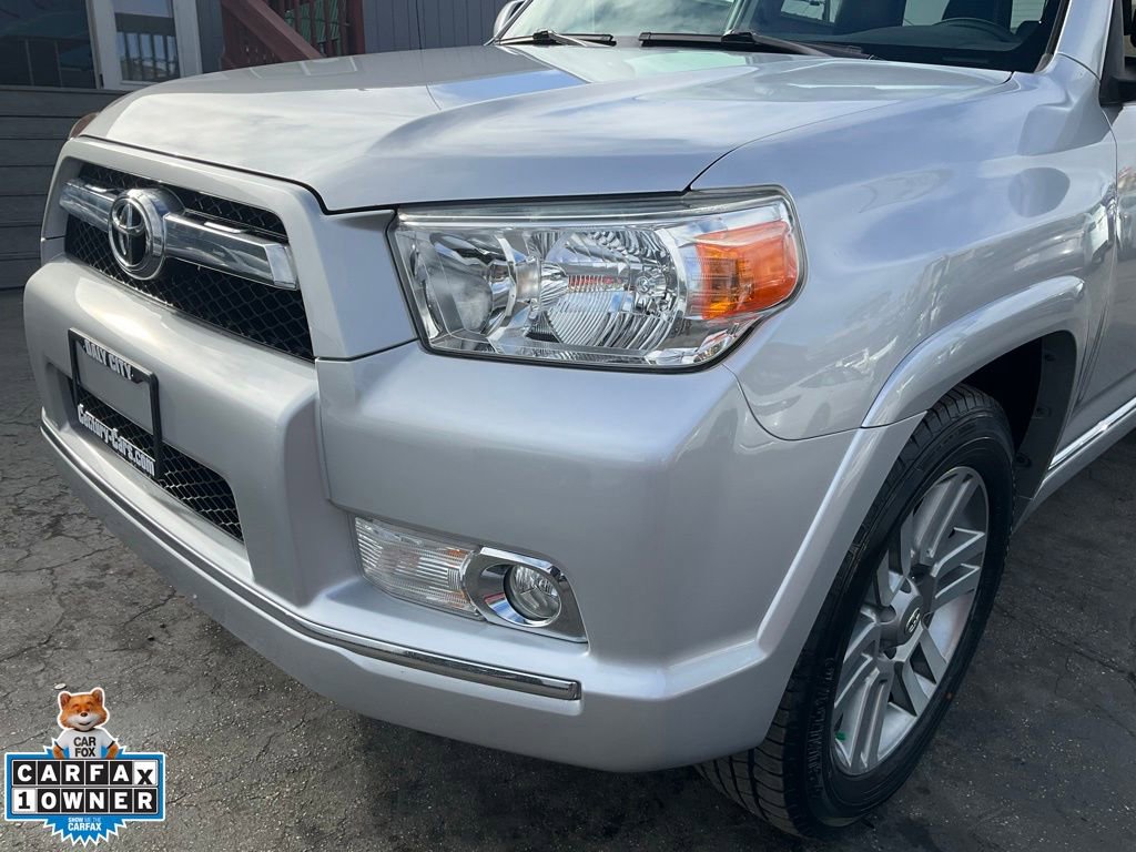 Used 2013 Toyota 4Runner Limited image 91