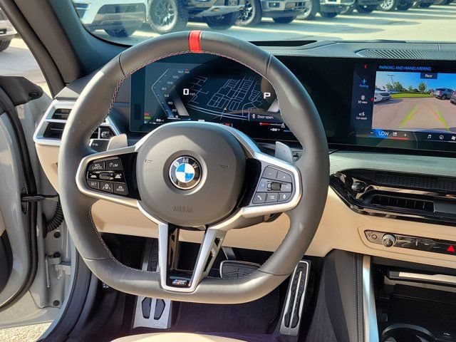 Used 2026 BMW M440i Convertible RWD image 15