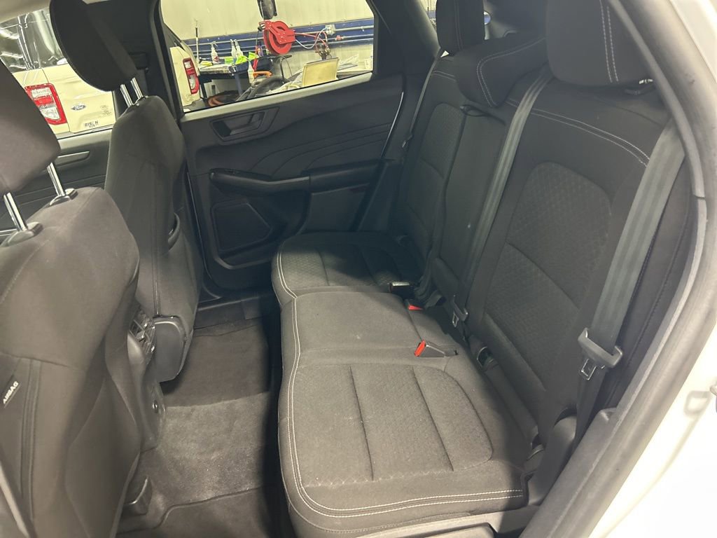 Certified 2024 Ford Escape Active AWD/4WD image 12