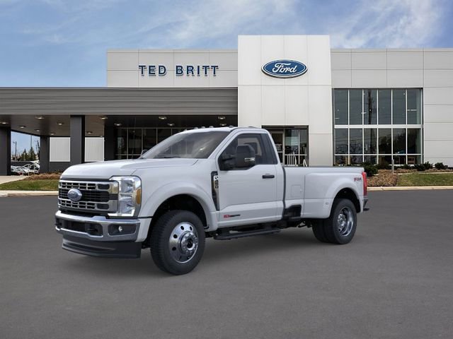 New 2026 Ford F450 XLT w/ FX4 Off-Road Package AWD/4WD image 2