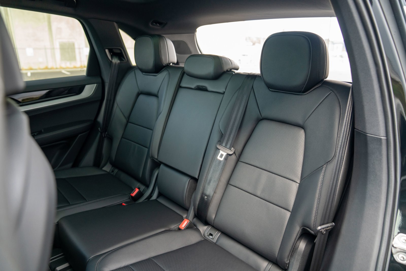 Certified 2026 Porsche Cayenne AWD/4WD image 23