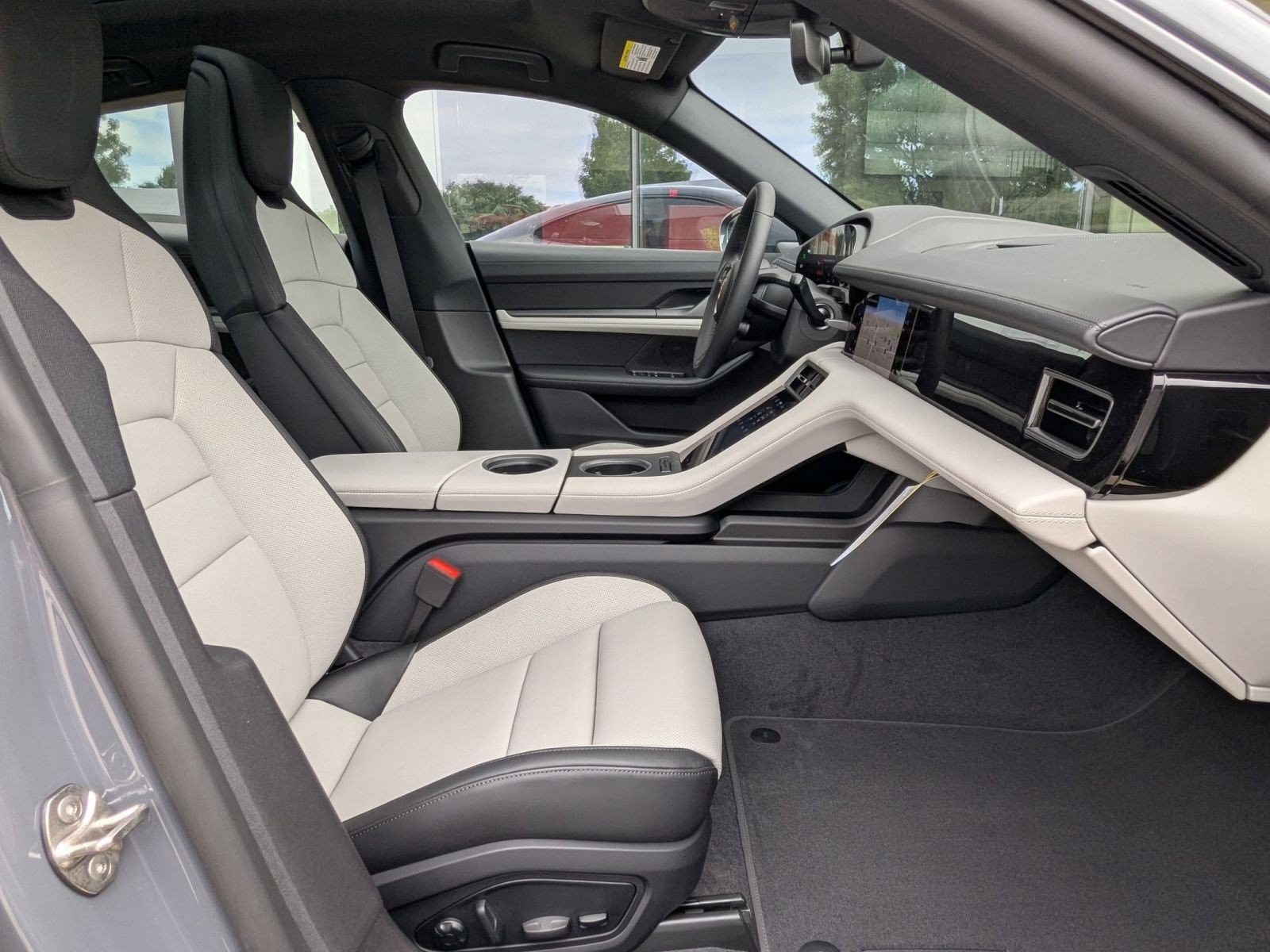 New 2026 Porsche Taycan AWD/4WD image 23