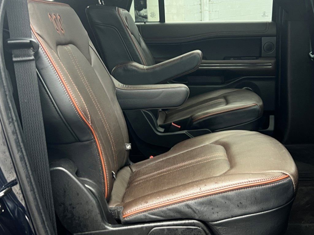 Certified 2021 Ford Expedition Max King Ranch image 12