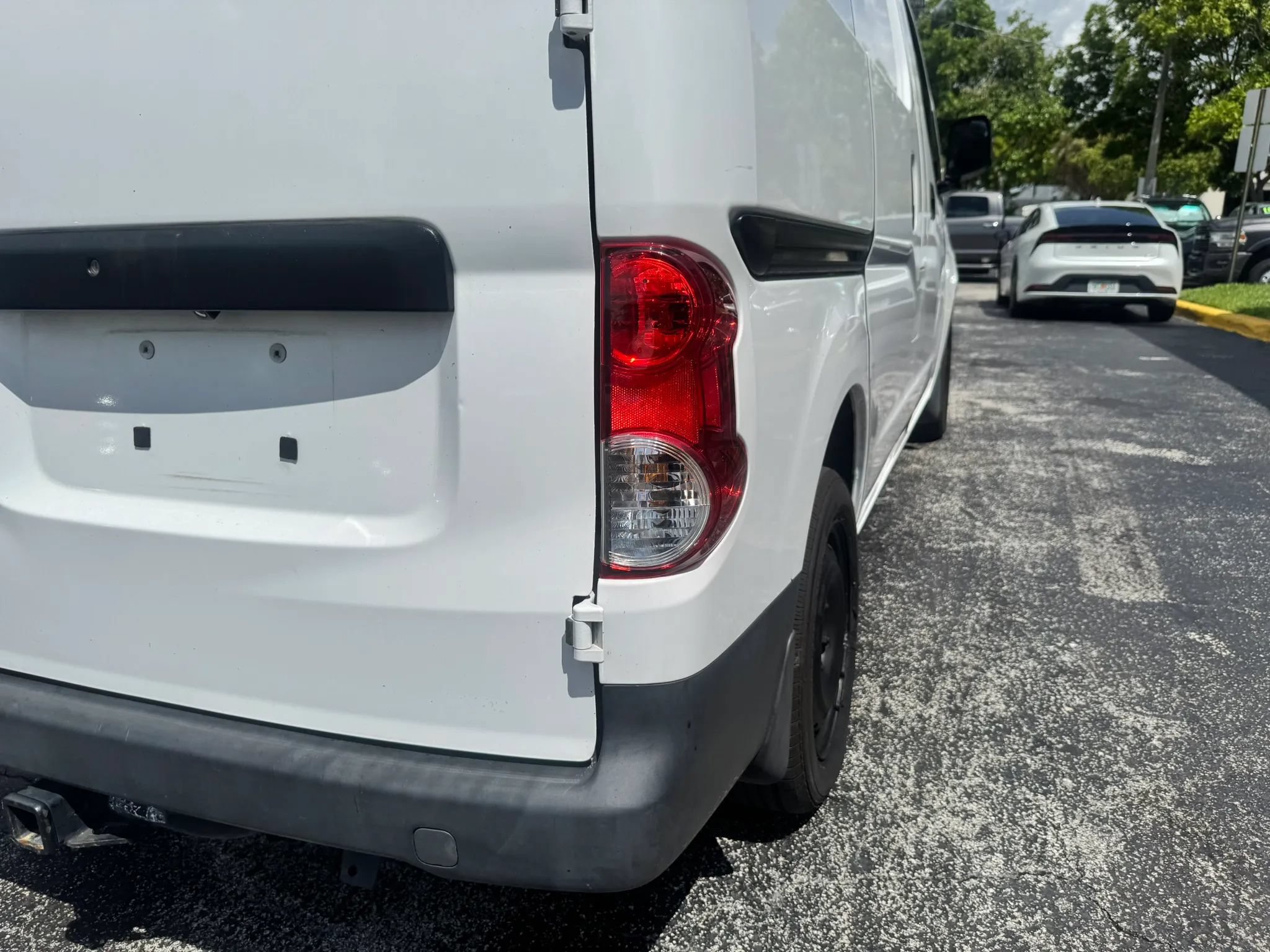 Used 2019 Nissan NV200 S w/ Cruise Control Package FWD image 18