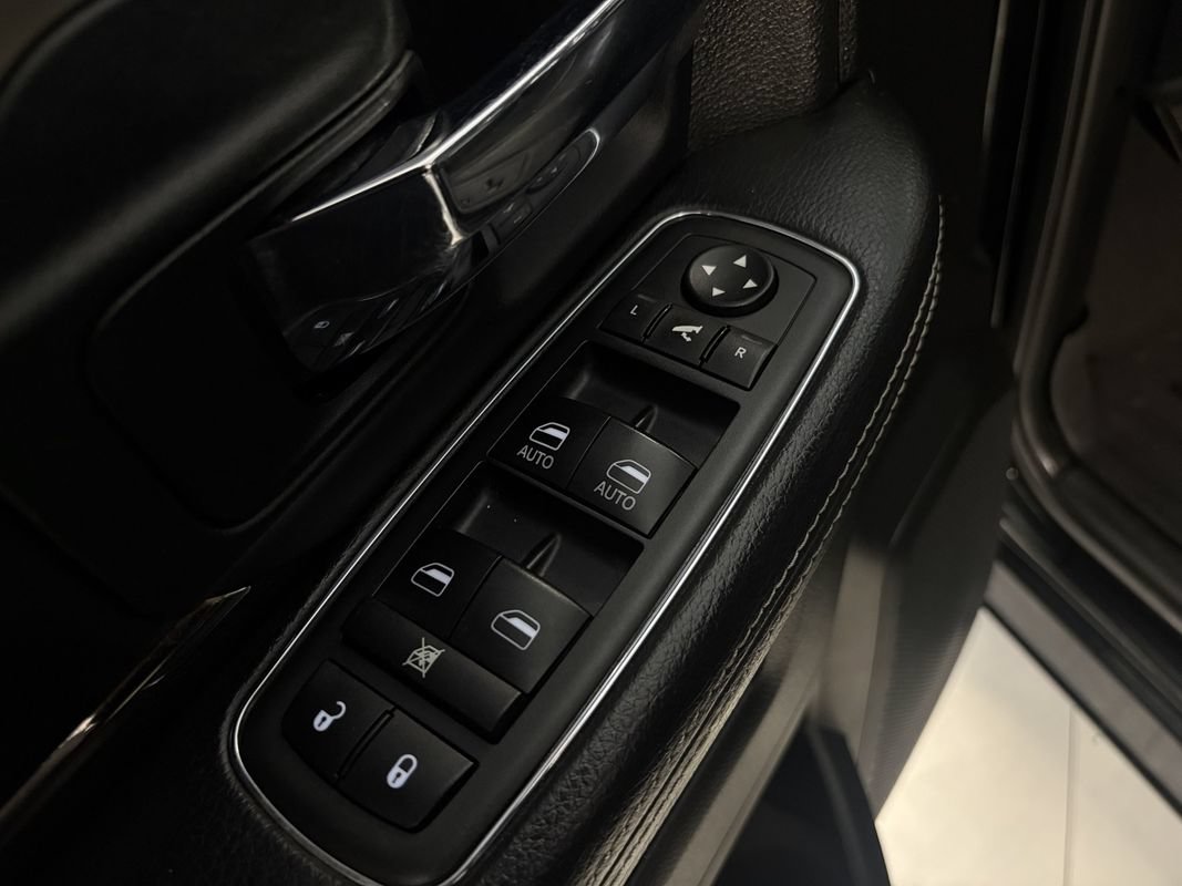 Used 2013 RAM 1500 Sport w/ Sport Premium Group AWD/4WD image 25