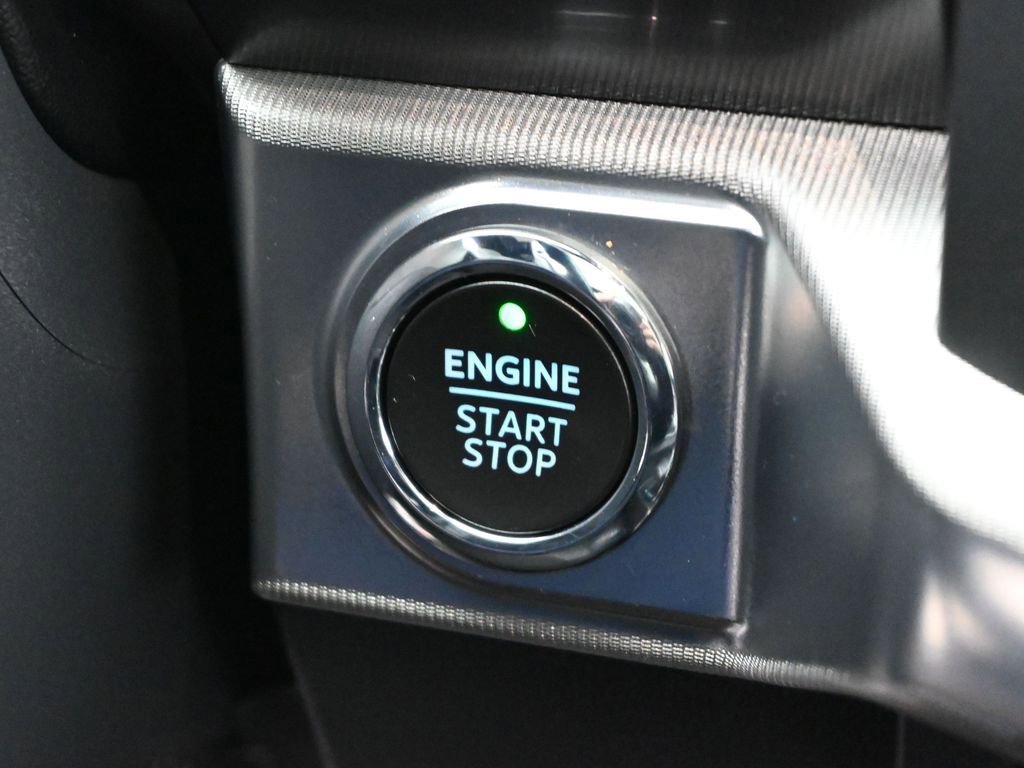 Used 2022 Ford F150 Raptor w/ Equipment Group 801A High image 14