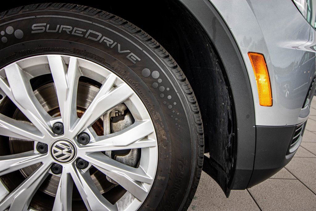 Certified 2020 Volkswagen Tiguan S image 21