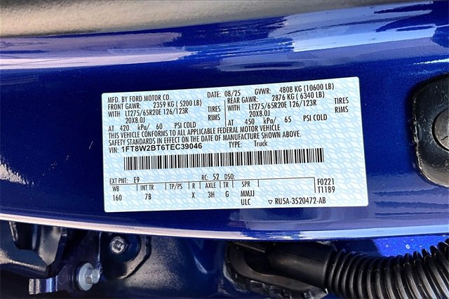 New 2026 Ford F250 Platinum w/ FX4 Off-Road Package image 13