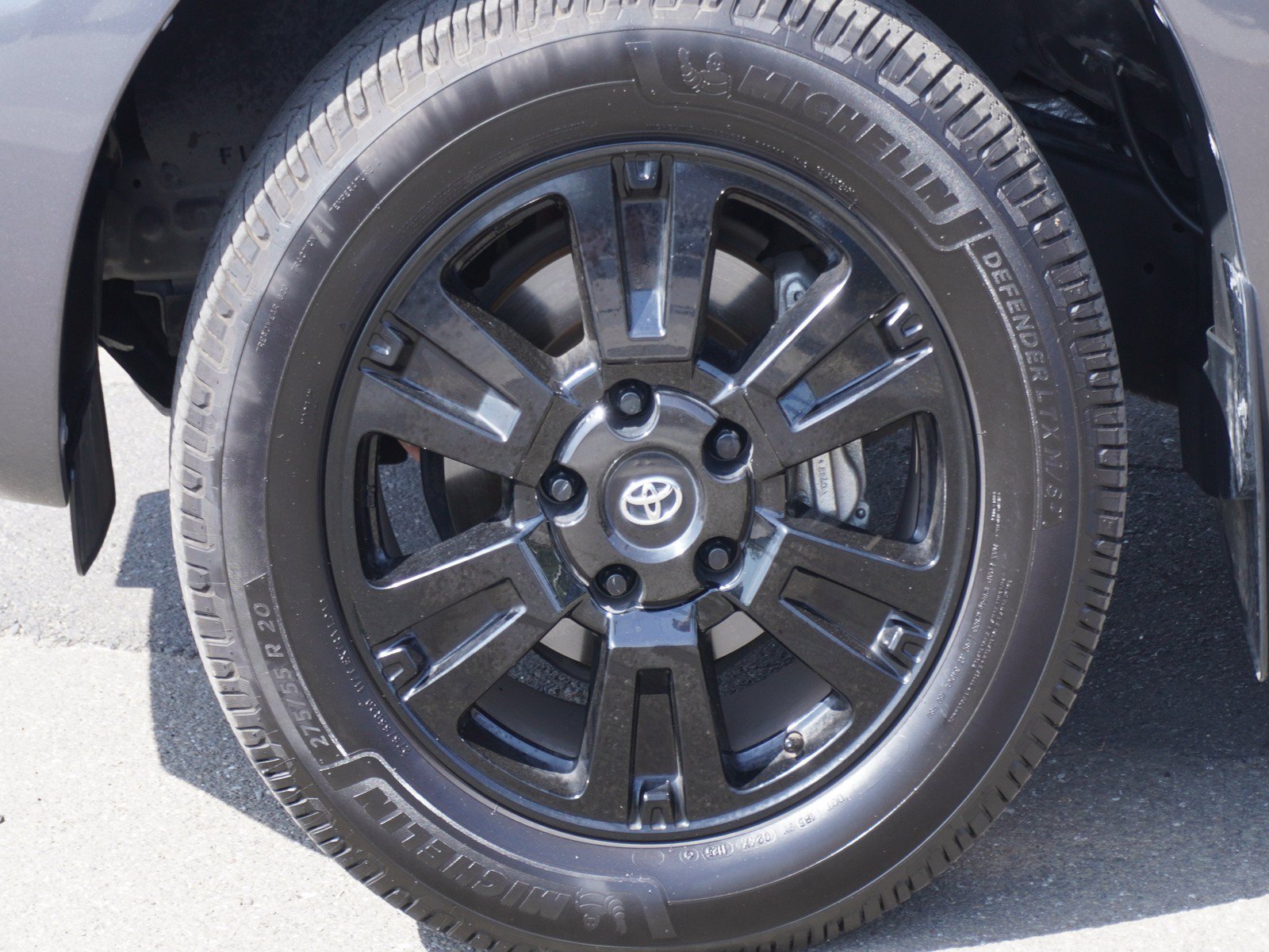 Used 2022 Toyota Sequoia TRD Sport AWD/4WD image 8