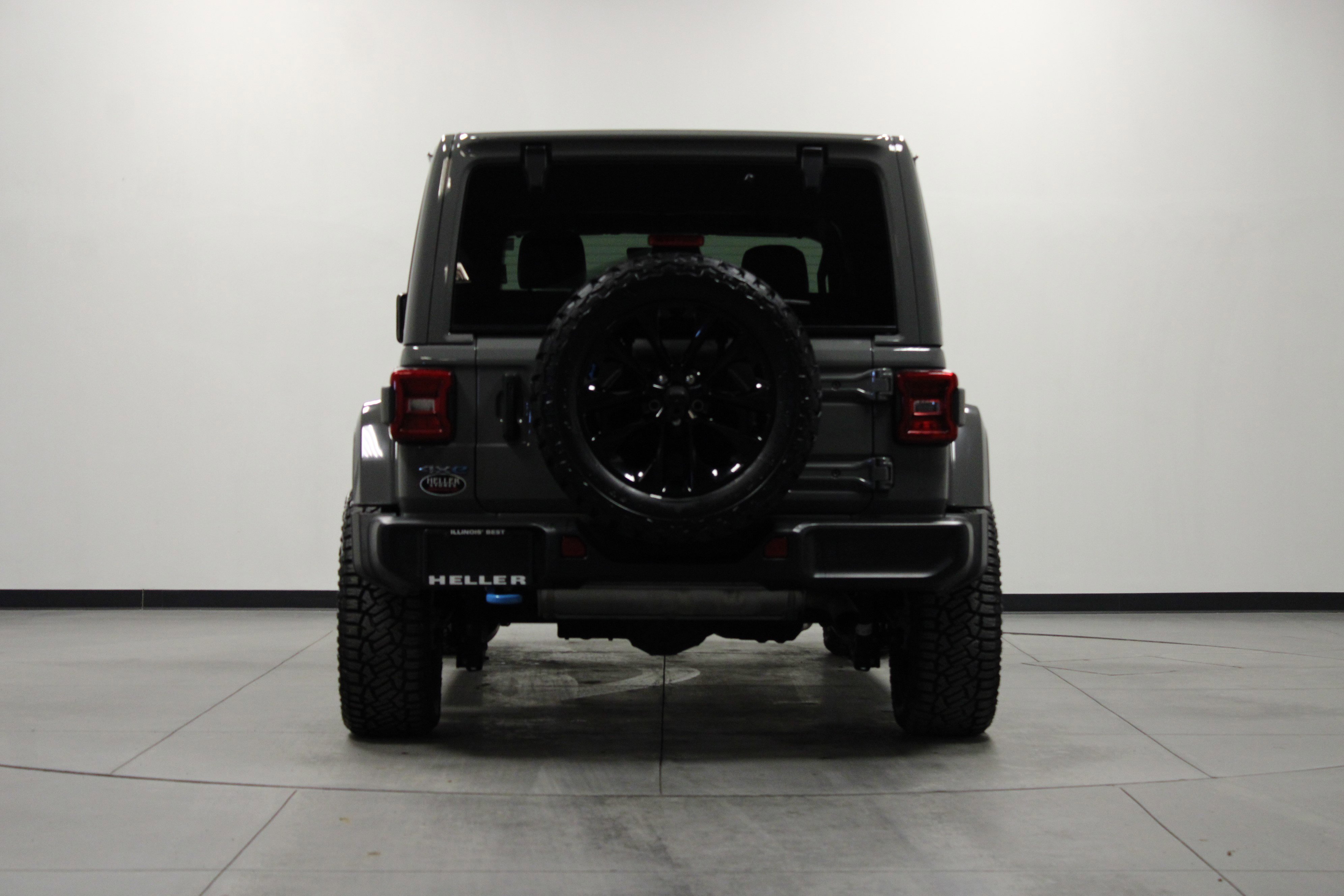 Used 2022 Jeep Wrangler Unlimited Sahara image 5