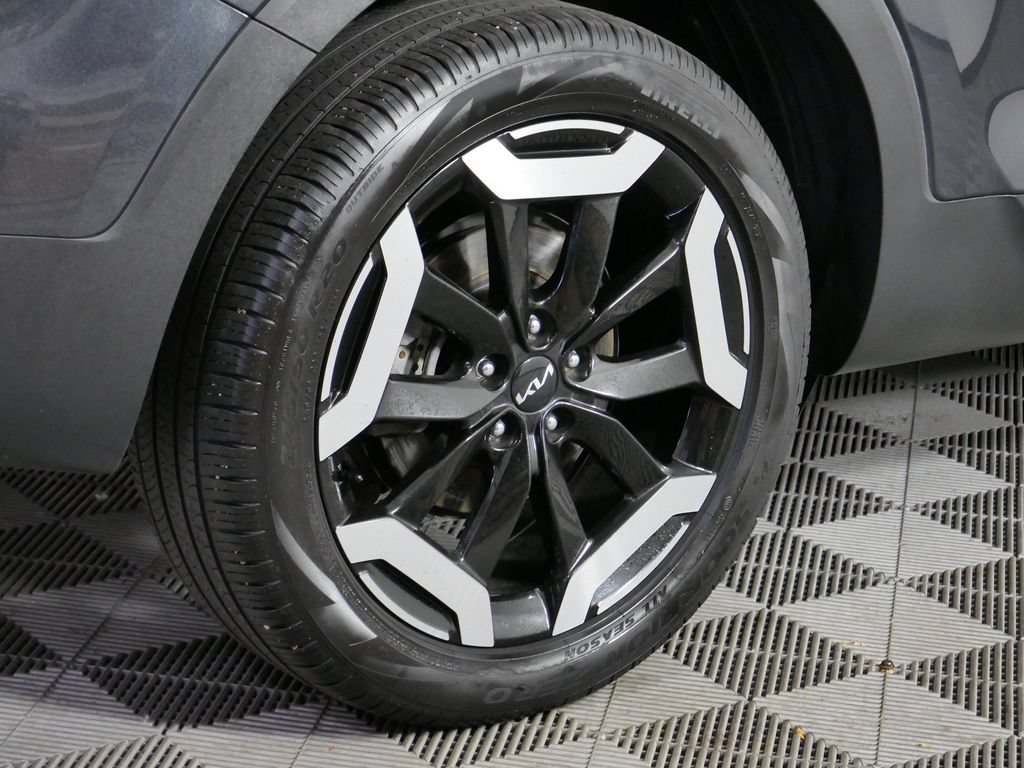Used 2024 Kia Telluride S w/ S Sunroof Package AWD/4WD image 13