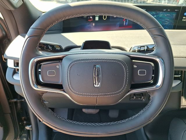 New 2025 Lincoln Navigator L Reserve w/ Jet Appearance Package AWD/4WD image 9