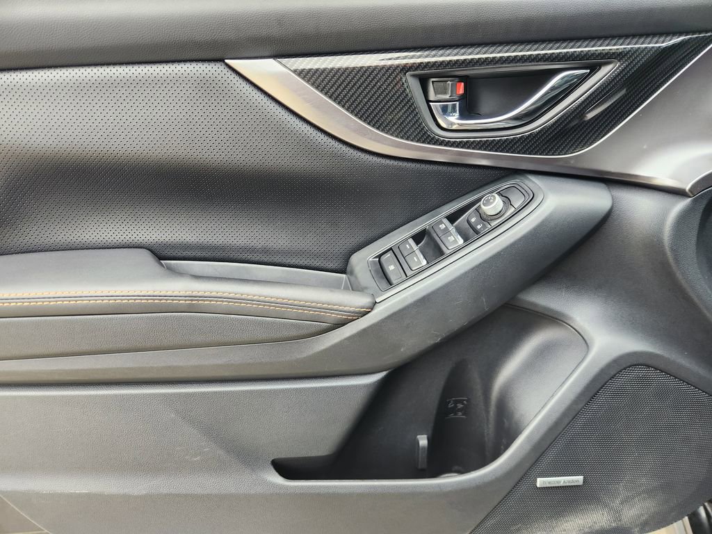 Used 2019 Subaru Crosstrek 2.0i Limited w/ Moonroof Package w/Navigation image 23