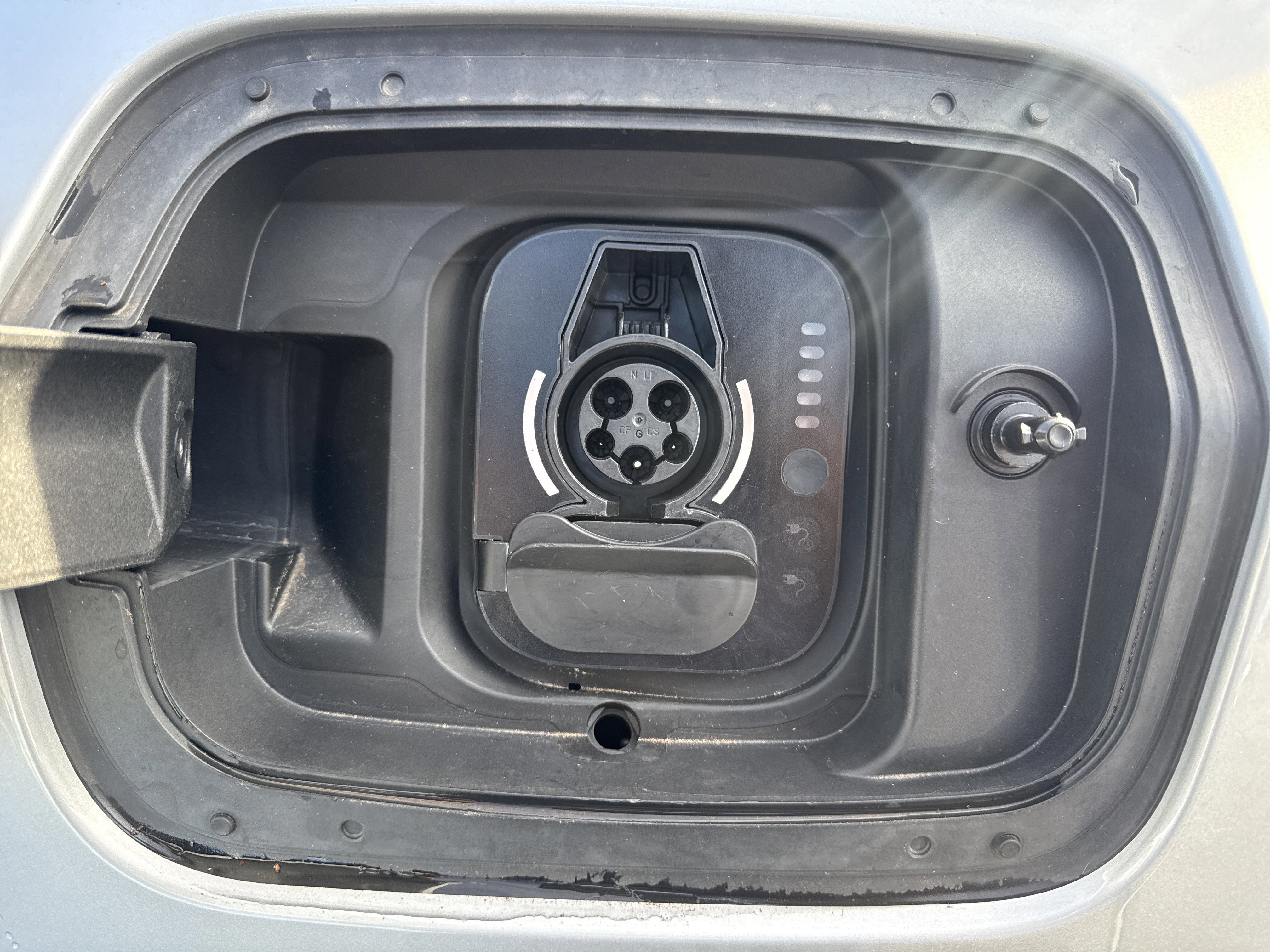 Used 2025 Dodge Charger R/T w/ Quick Order Package 25M R/T image 34