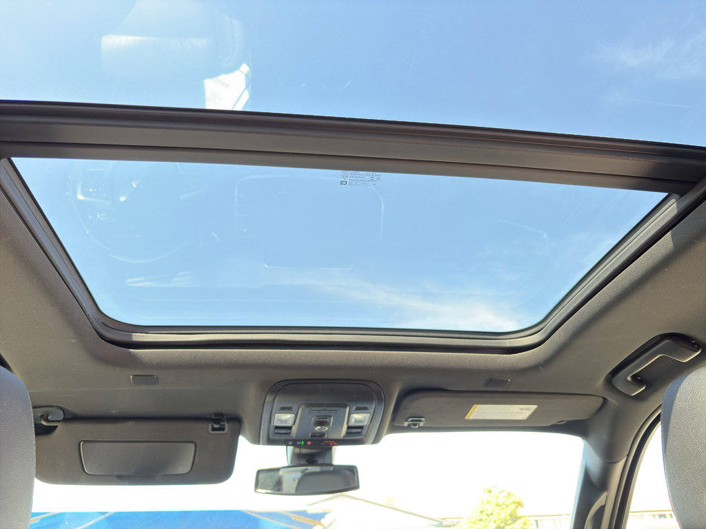 Used 2021 Chevrolet Suburban Z71 AWD/4WD image 27