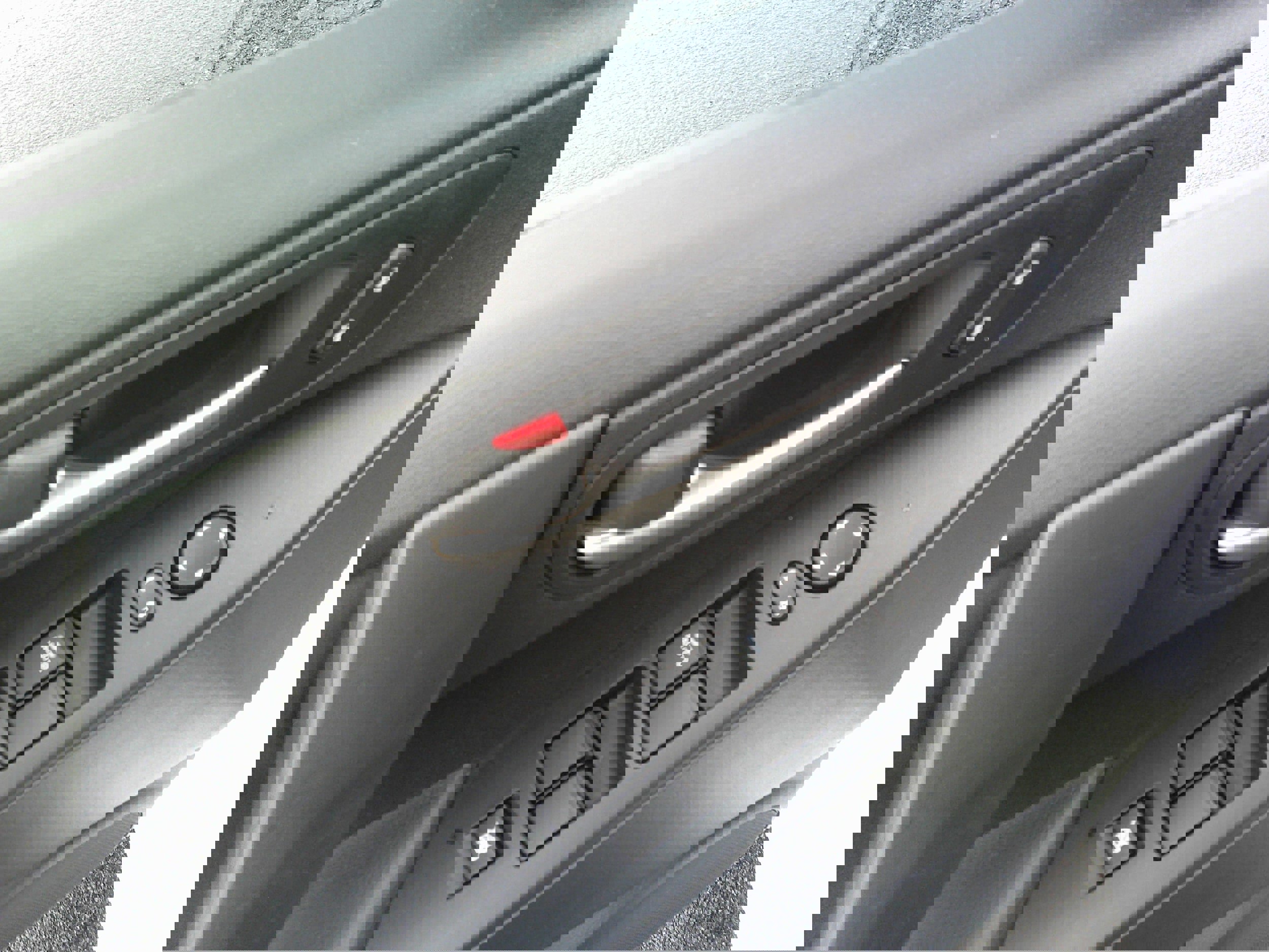 Used 2012 MAZDA MAZDA3 i Sport image 14