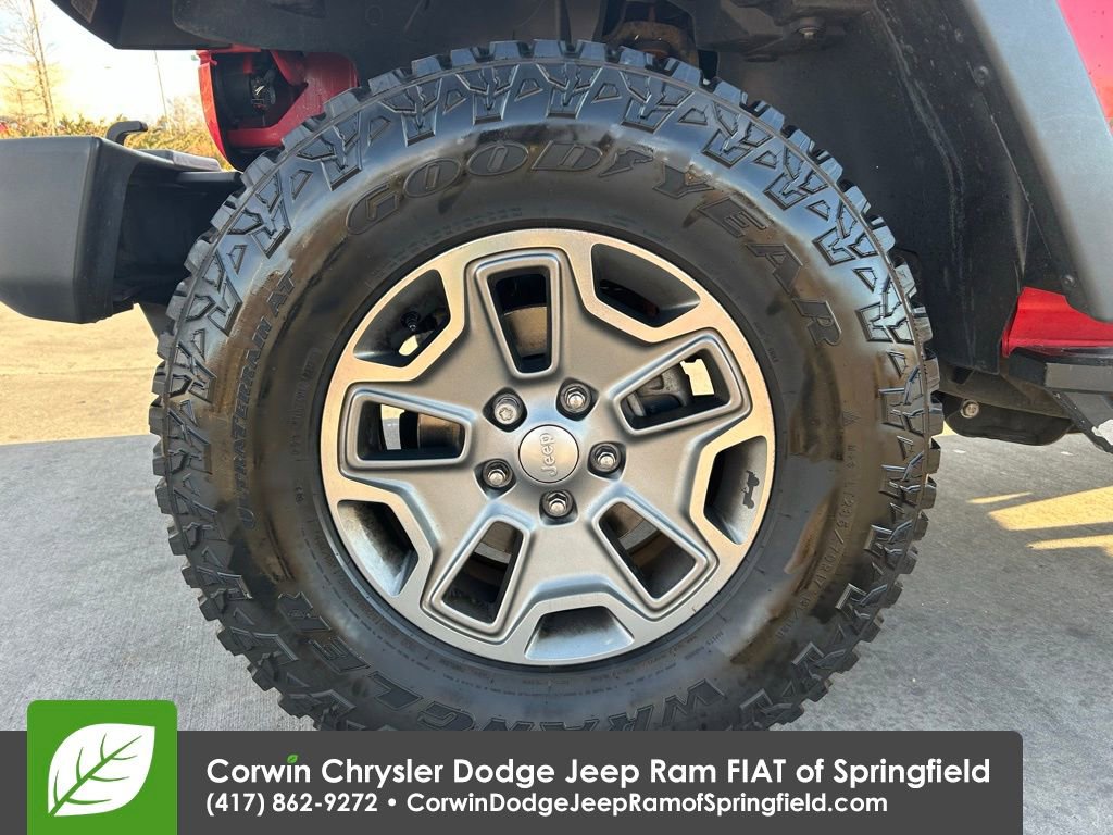Used 2018 Jeep Wrangler Rubicon w/ Connectivity Group AWD/4WD image 22